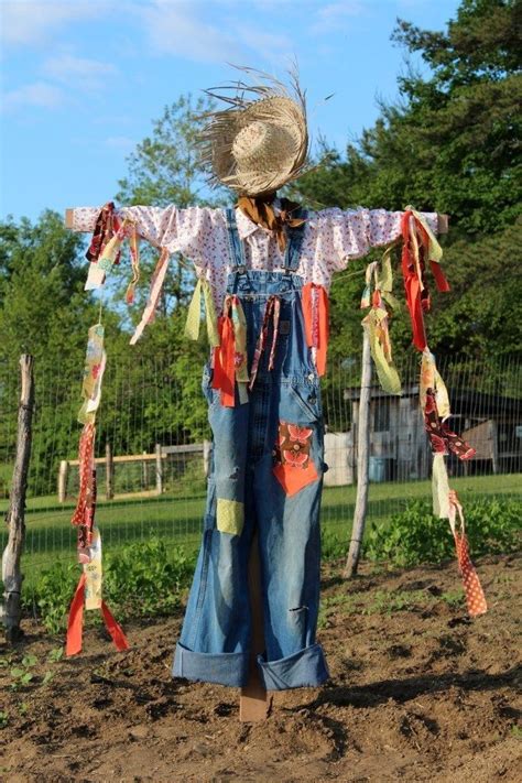 dating scarecrow would include
